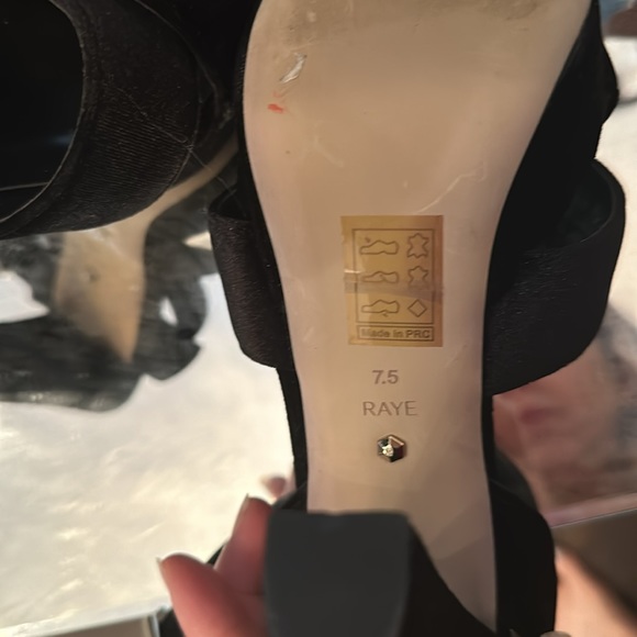 REVOLVE RAYE x NBD HEATON VELVET PLATFORM - Picture 5 of 5